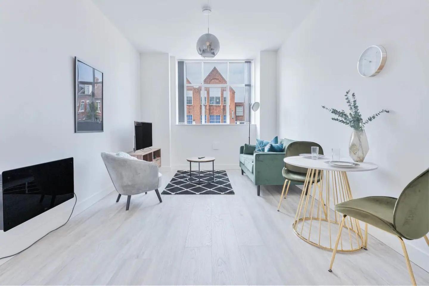 Apartment Pass The Keys Flat 4 - Comfy 1 Bedroom: Your Cosy Corner In The